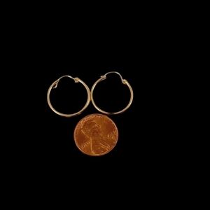 14 k yellow gold hoop earrings